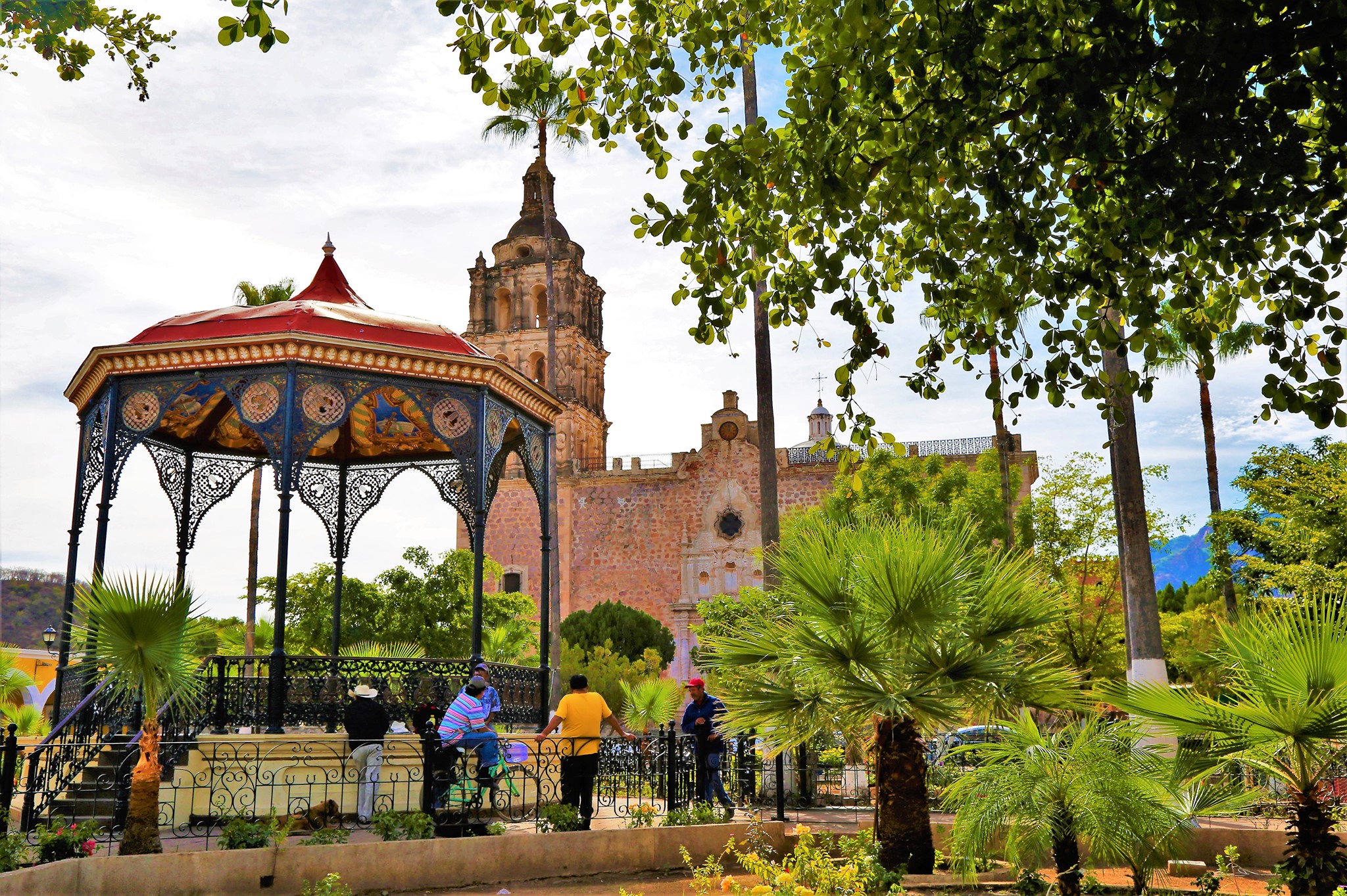 ALAMOS COLONIAL