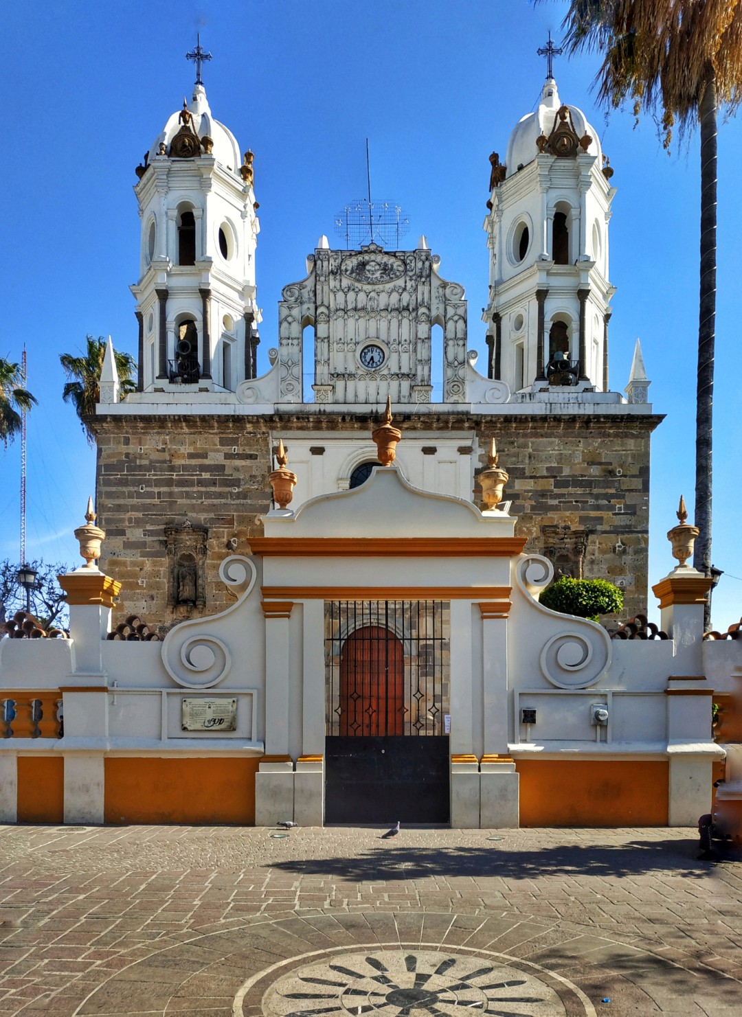 TLAQUEPAQUE DE MI CORAZÓN