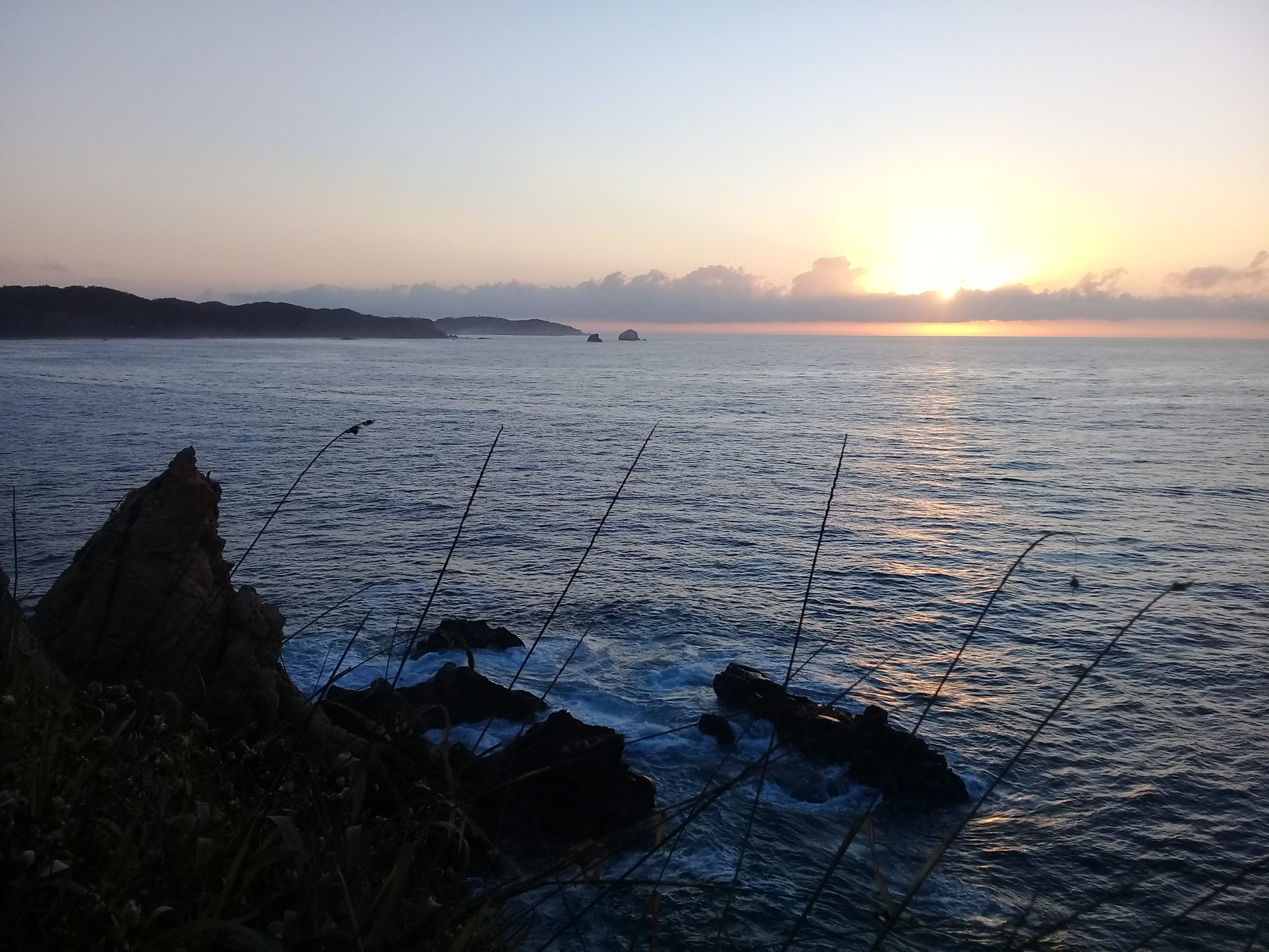 Amanecer desde Punta Cometa, Mazunte, Oaxaca