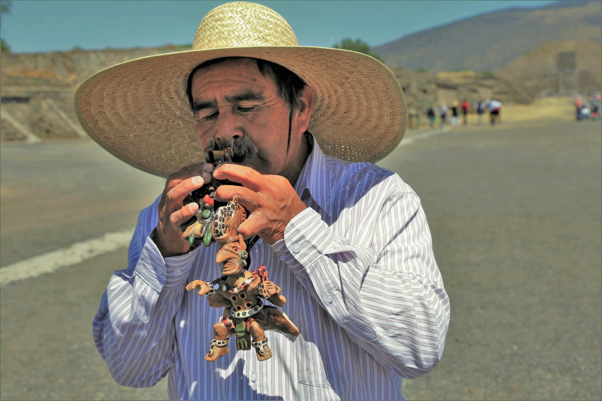 Música en Teotihuacán  para celebrar el equinoccio.