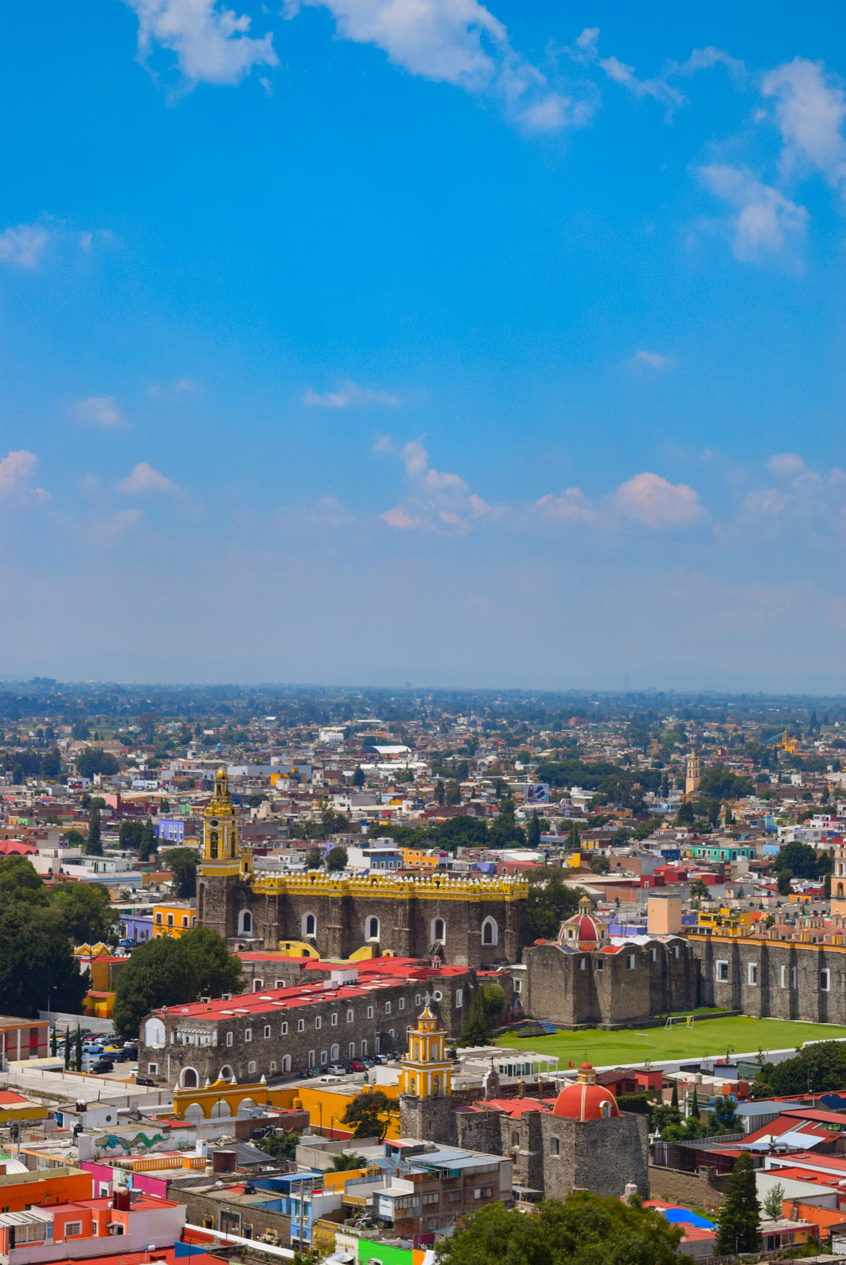 La ciudad de las 365 iglesias.