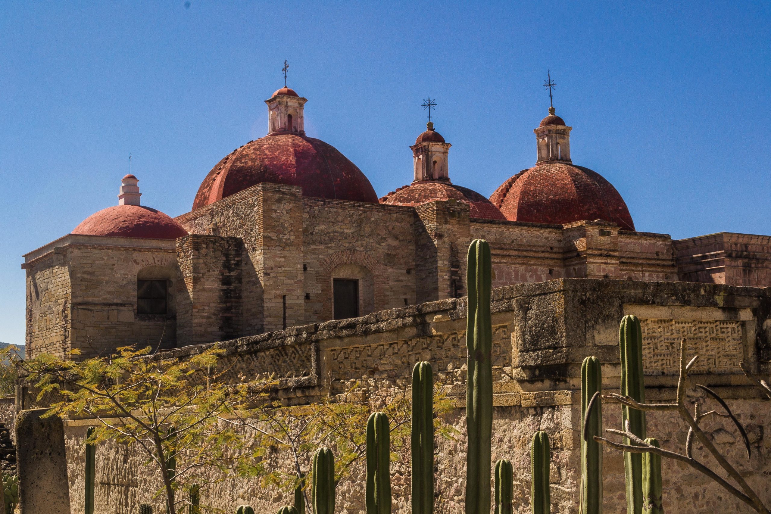 Templo de San Pablo Apóstol: Sincretismo