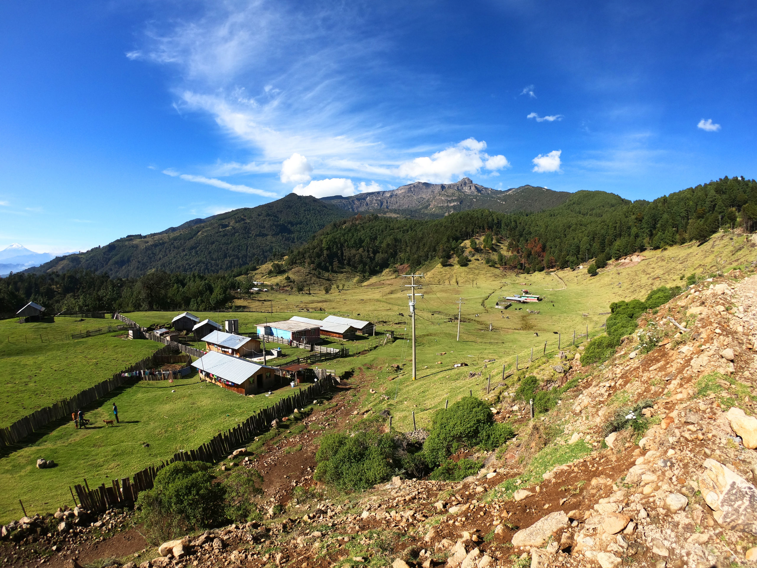 El cobijo de una montaña