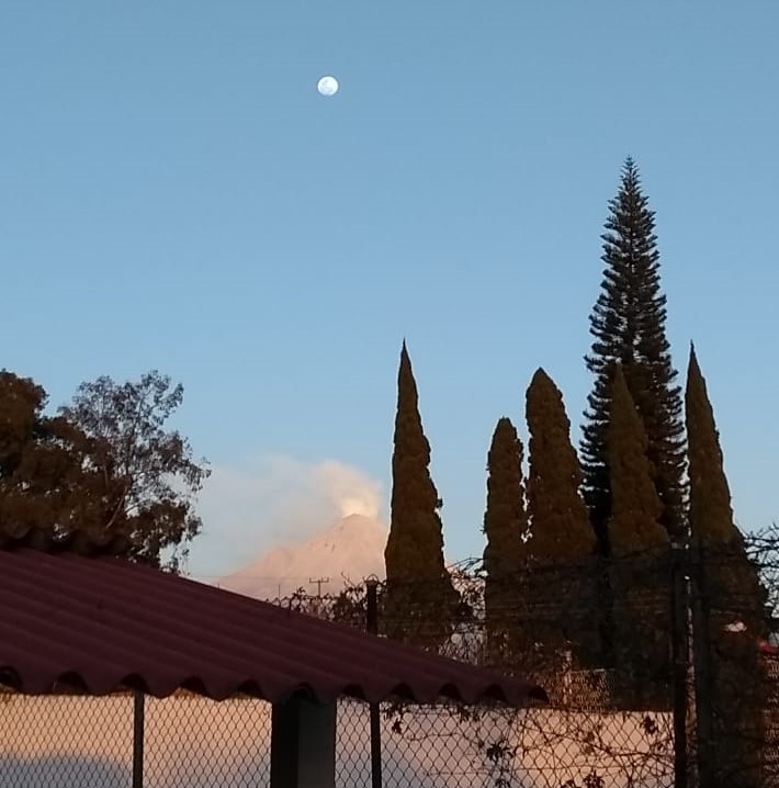 La Luna y Don Goyo