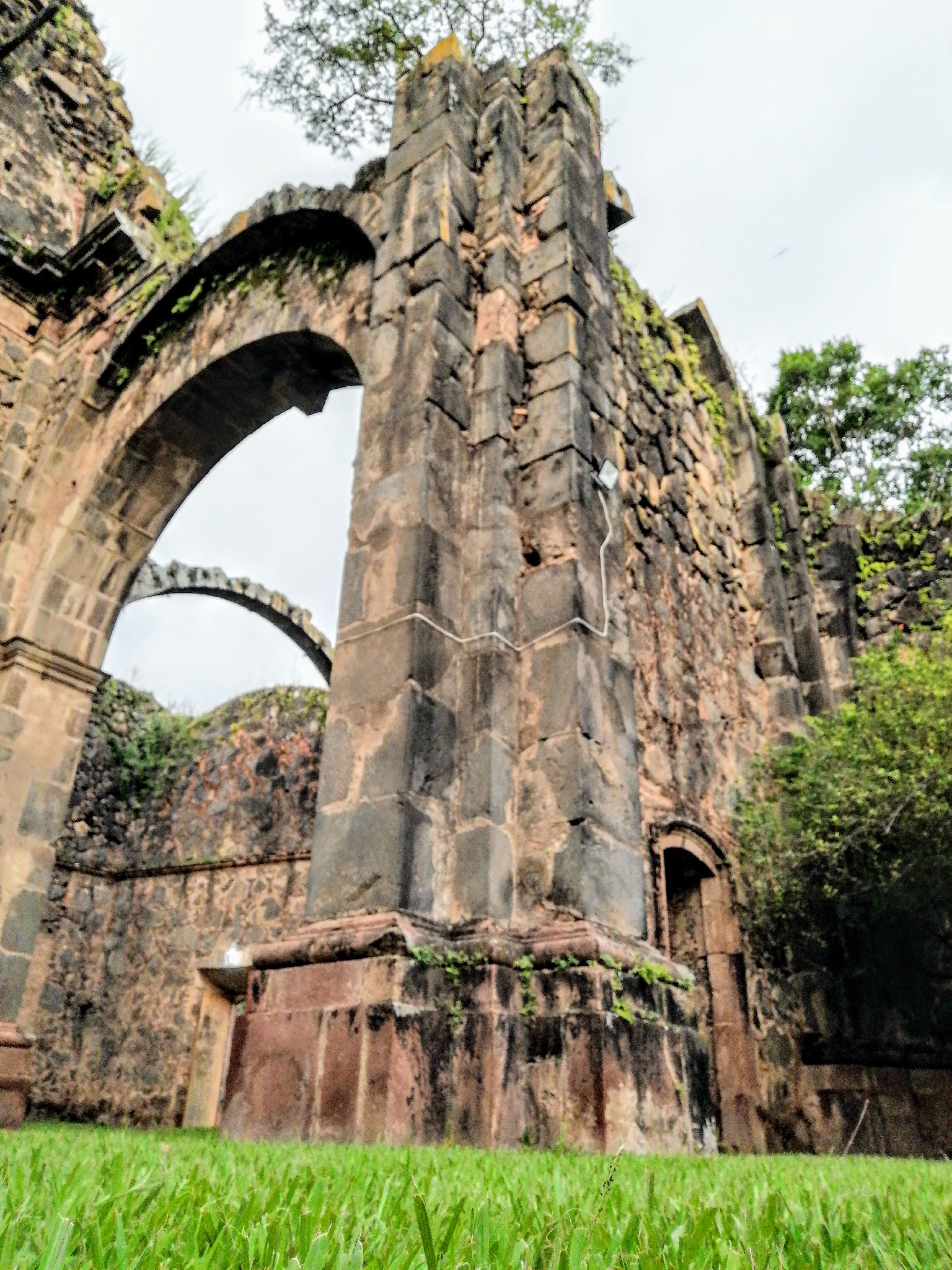 Templo Inconcluso de La Preciosa Sangre