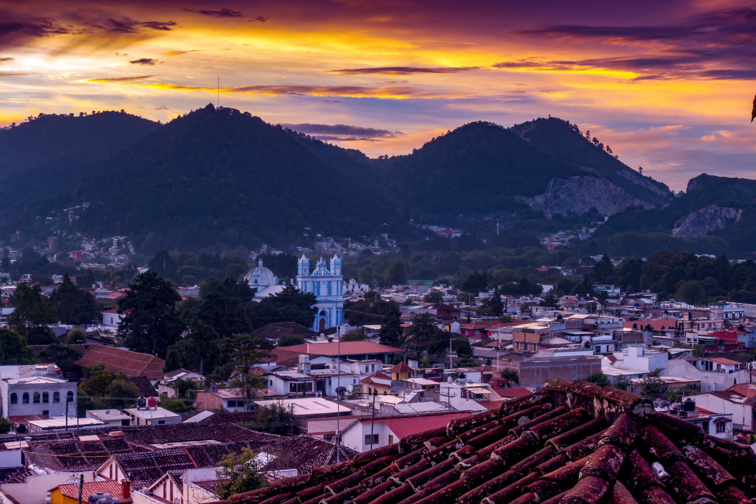 San Cristóbal al amanecer