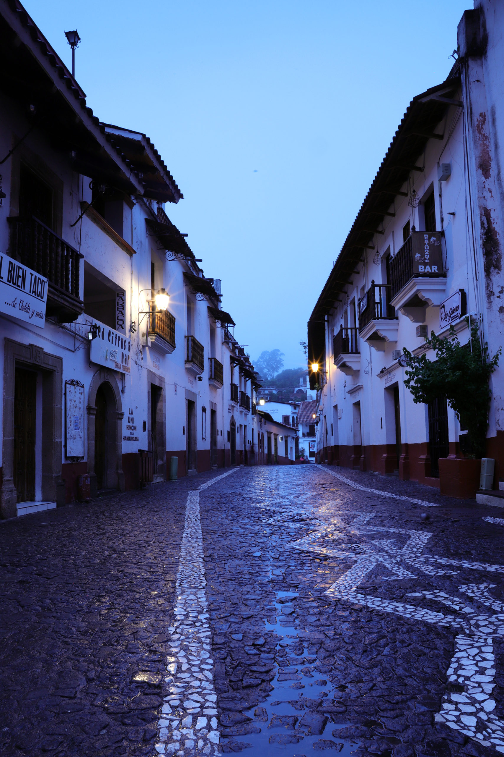 ¿Imaginas el paso de carreta? Entra al portal del tiempo en Taxco de Alarcón Guerrero.