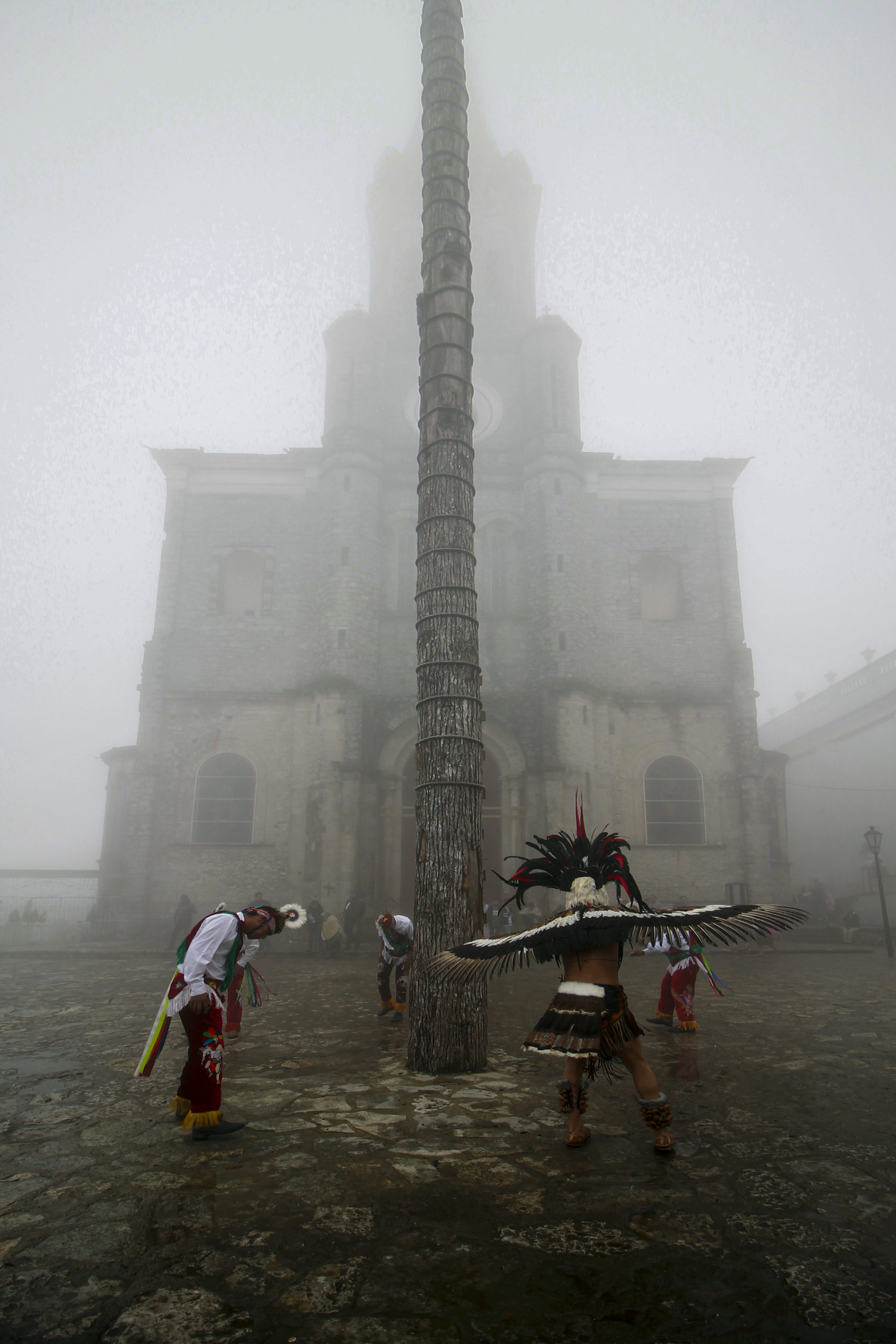 Danzando entre la niebla