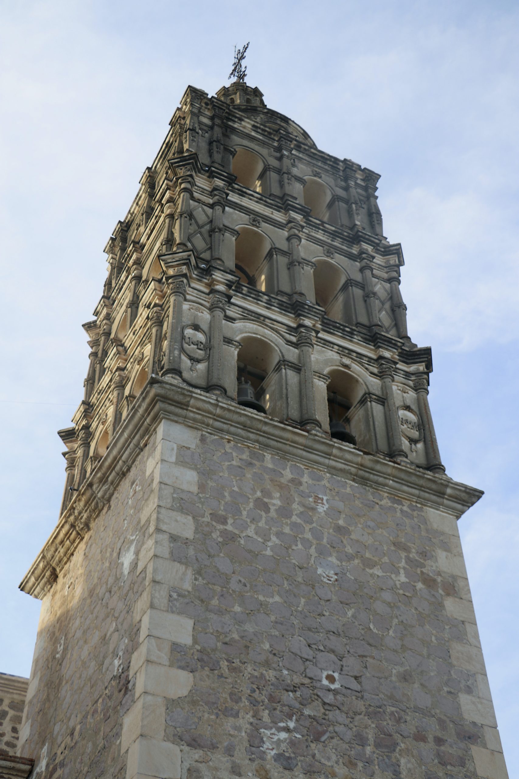 Torre del templo de Álamos.