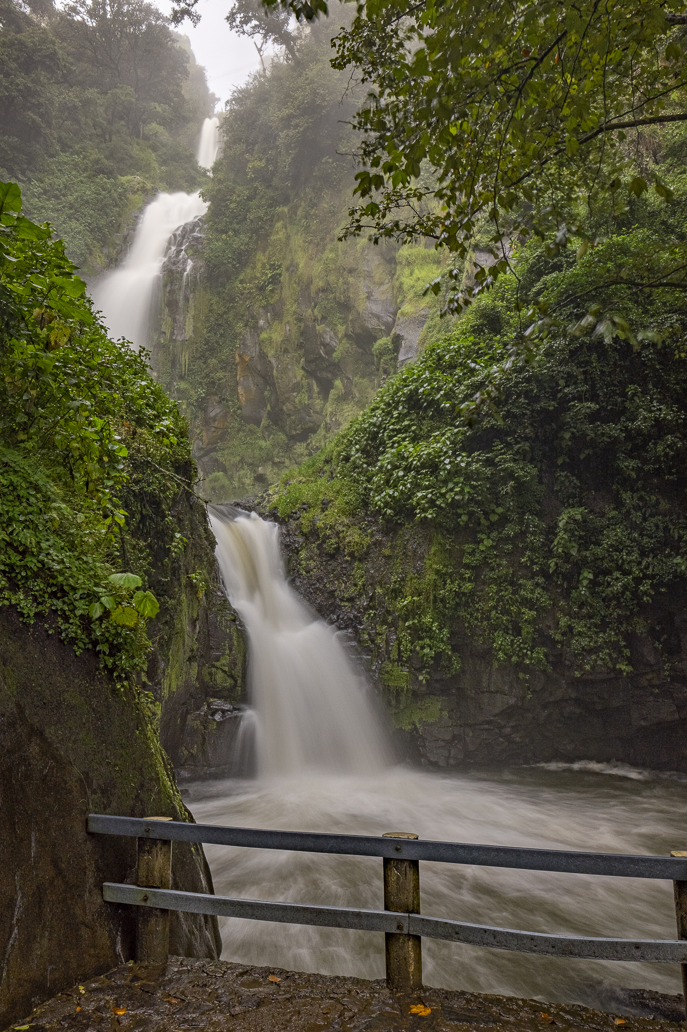 Cascada Tuliman