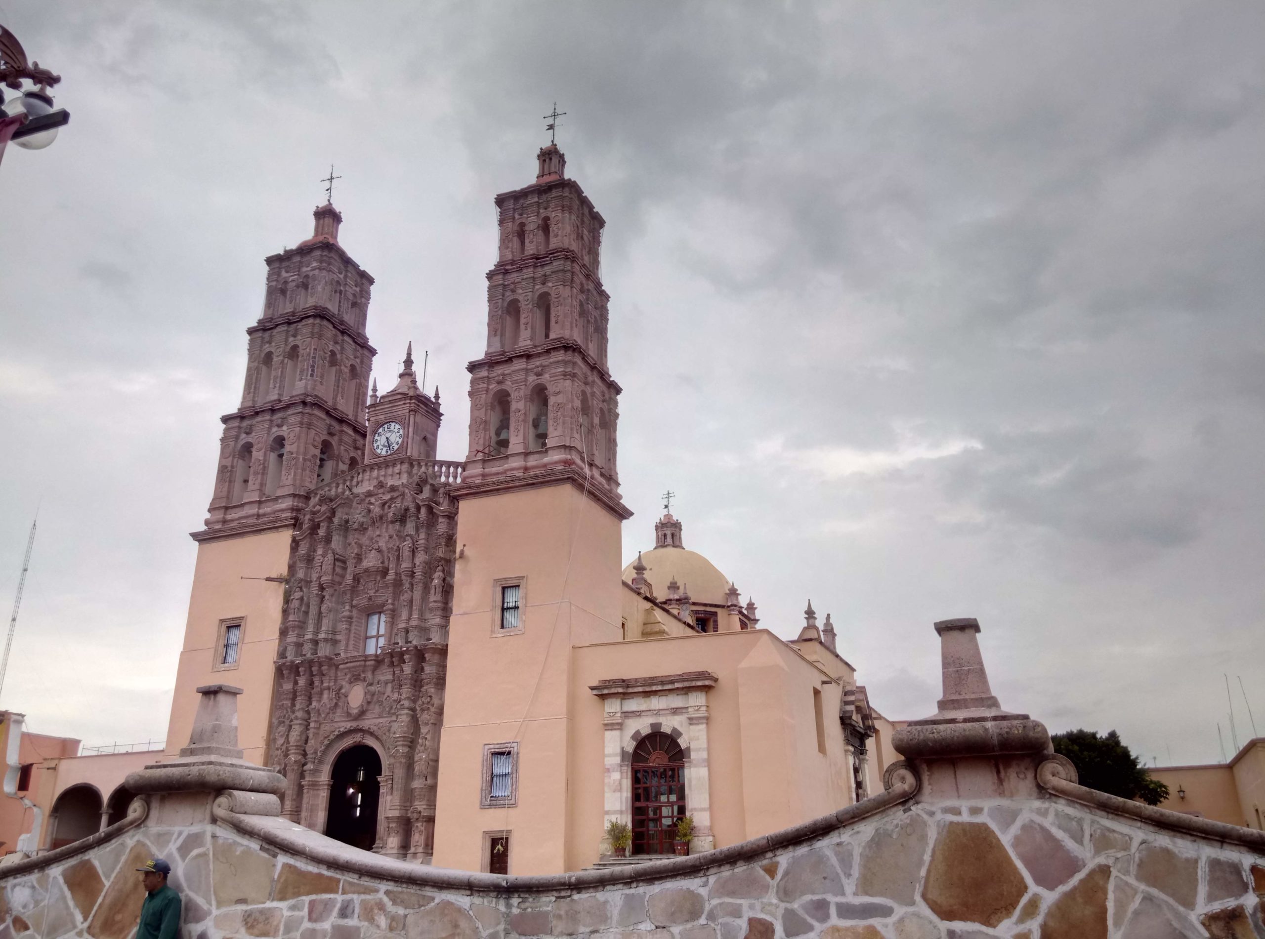 Parroquia de Nuestra Señora de los Dolores.