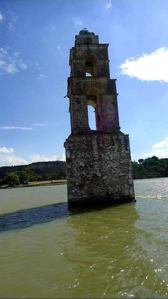 Torre de la parroqui de  San Luis Rey de Francia