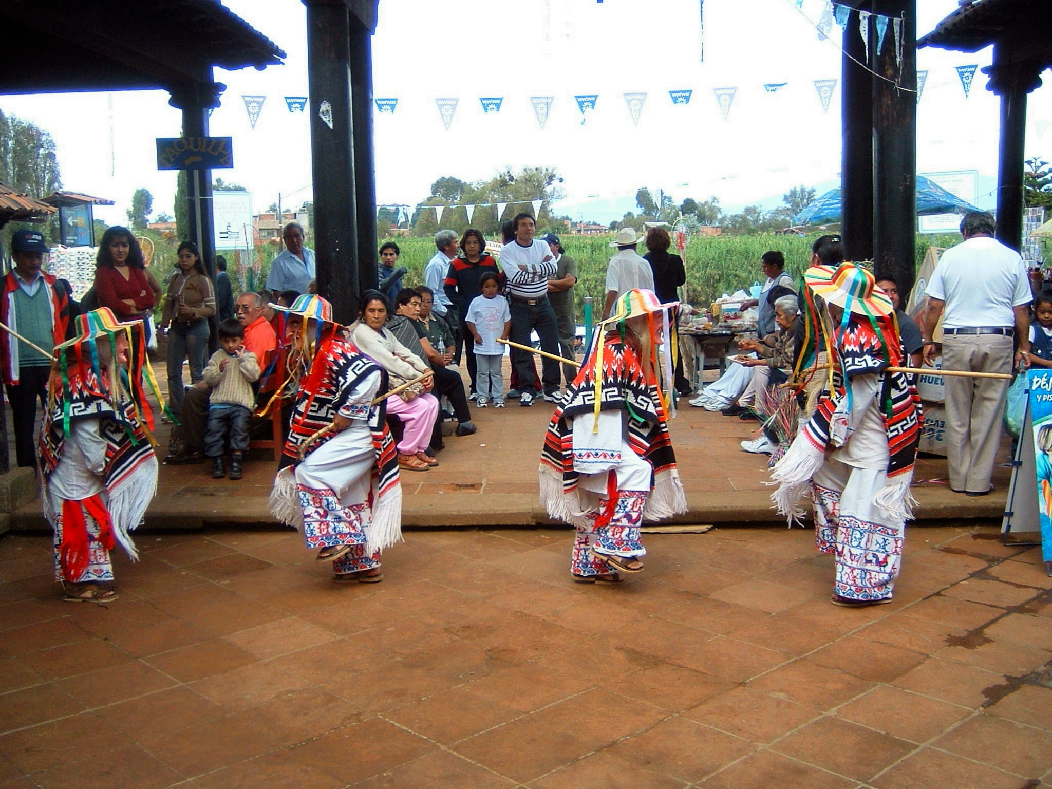 Los viejitos bailando