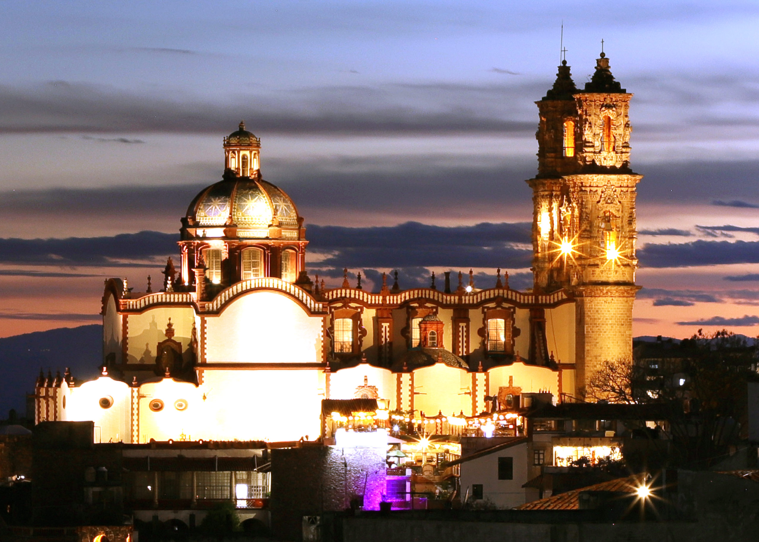 Atardecer en Taxco de Alarcón Guerrero.